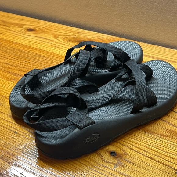 Chaco size 10 - Picture 3 of 5